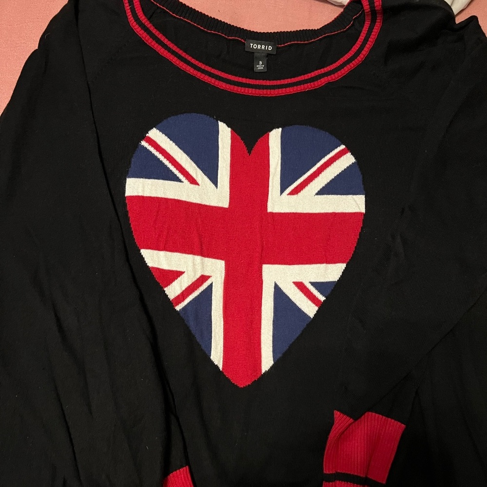 Torrid Union Jack Heart Sweater Size 3